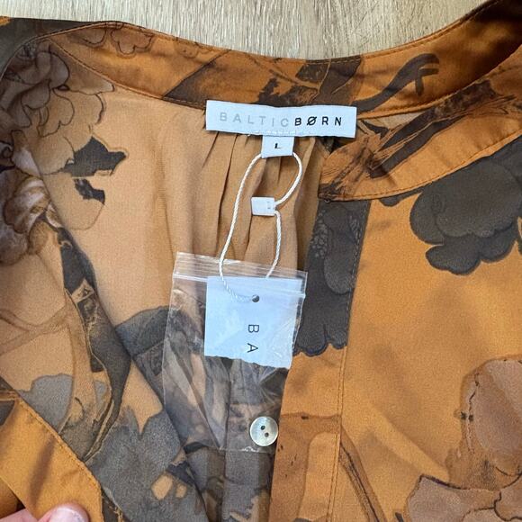 Baltic Born Venice Short Dress - Picture 7 of 8